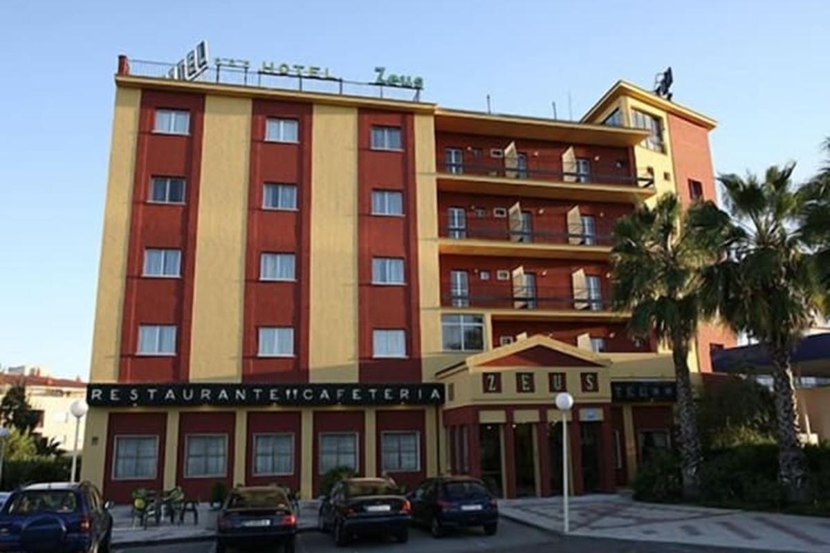 Hotel Zeus Mérida Kültér fotó
